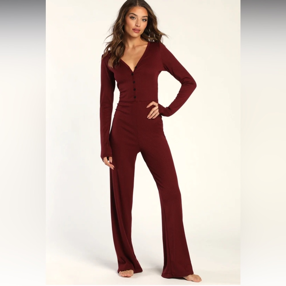 Lulus Cuddly Chic Burgundy Ribbed Knit Henley Lounge Jumpsuit Medium Maroon
